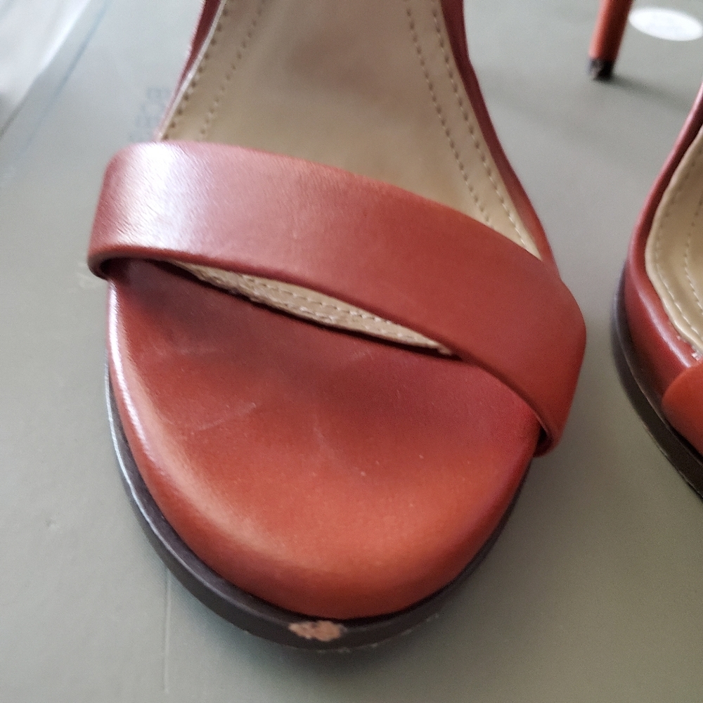 BCBG Ma-Elyse Mesa Vachetta Sheep Leather Sz 6.5 - Picture 3 of 5